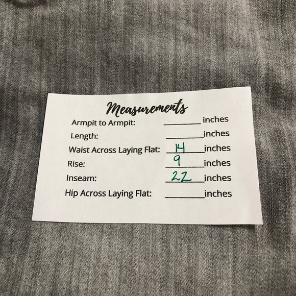 Chico’s Platinum Women’s Pants Pull On Jean Style Distressed Fabric Gray - Picture 5 of 5